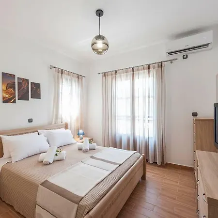 Dream Paros Sarakíniko