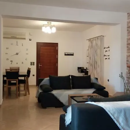 Dream Paros * Sarakíniko